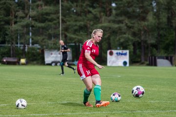 Bild 44 - F SV Boostedt - SV Fortuna St. Juergen : Ergebnis: 2:1